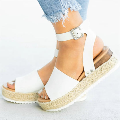 Selene – Sandali Platform Chic E Versatili Per Un Look Moderno