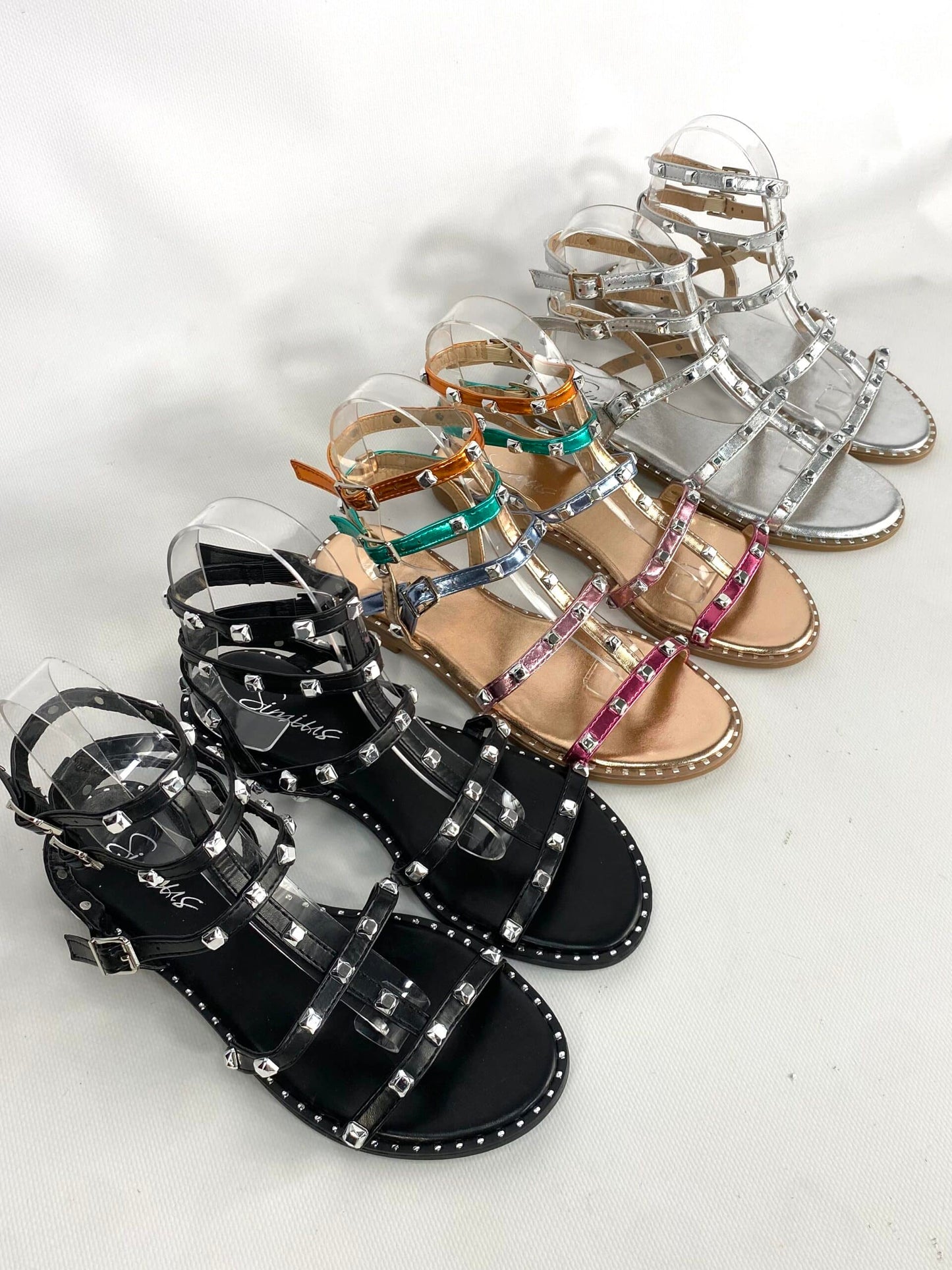 Sabrina - Sandali flat con borchie da donna
