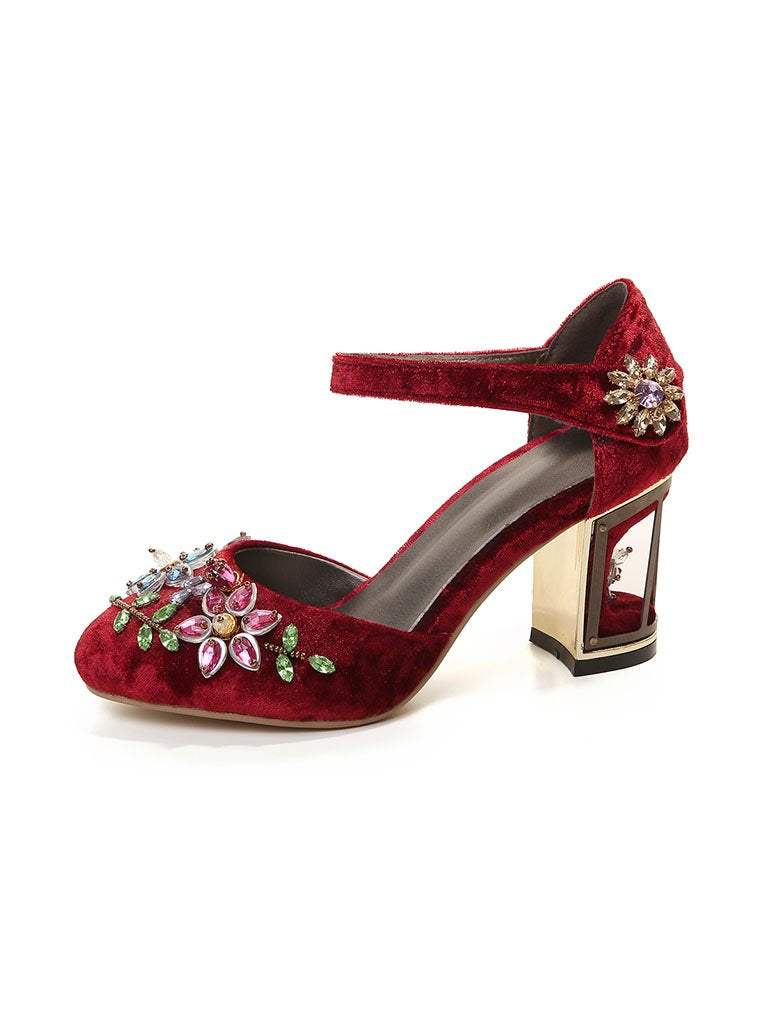 Dalila – Pump Mary Jane Luxury con Cristalli e Ricamo Floreale