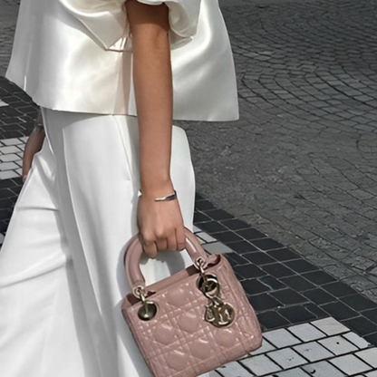 Dalia – Borsa Trapuntata Chic Impreziosita Da Elegante Dettaglio Charm
