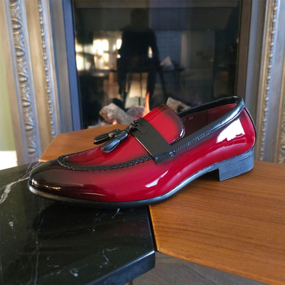 Cesare – Mocassino Uomo Vernice con Nappine Slip-On Formale