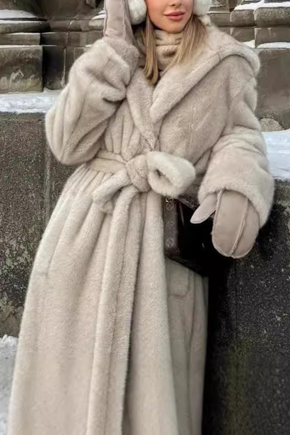 Flavia - Cappotto lungo in shearling con cintura, calore e raffinatezza in un unico capo