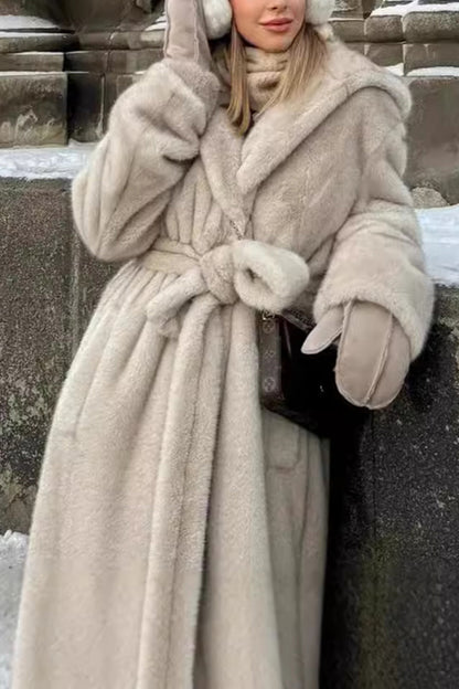 Flavia - Cappotto lungo in shearling con cintura, calore e raffinatezza in un unico capo