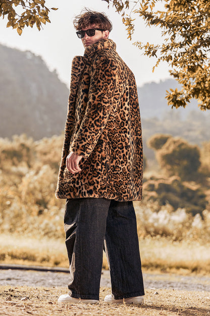 Roberto – Cappotto Invernale Di Media Lunghezza Con Risvolto Leopardato