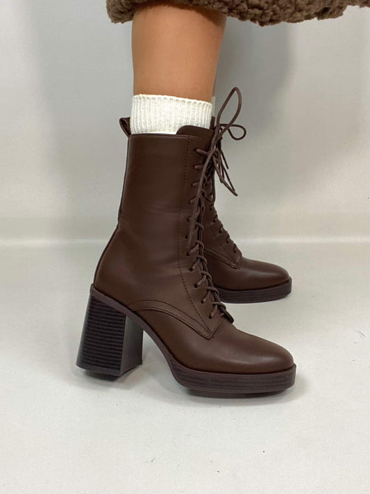 Joelle - Stivaletti Stringati con Tacco Largo