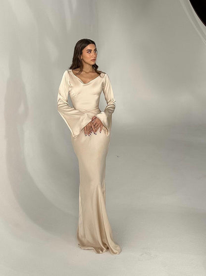 Nicole – Abito Maxi Maniche Lunghe Vivace ed Elegante