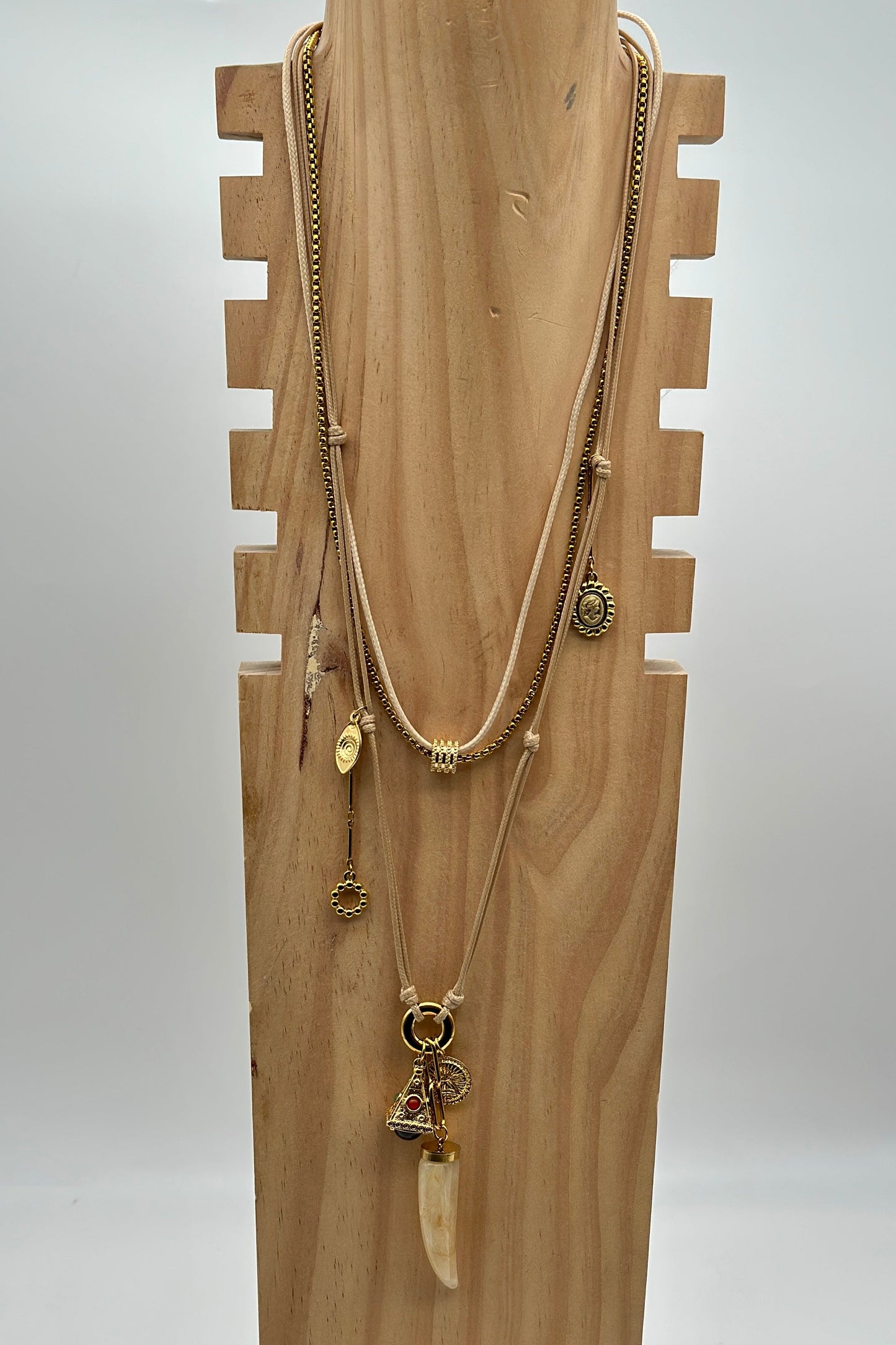 Lucrezia – Collana Con Pendenti Mini Dal Design Contemporaneo