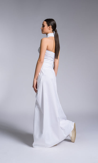 Quineta – Gonna Lunga Accavallata Davanti Donna Elegante