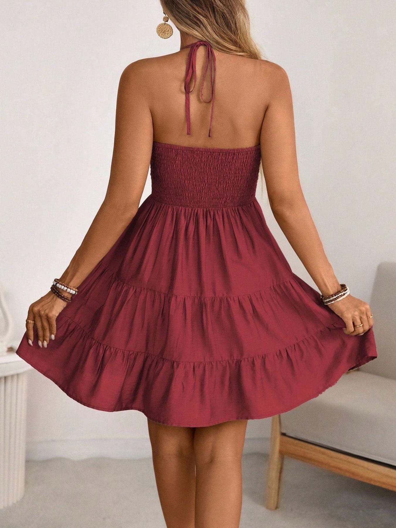 Kostantina - Abito Donna Halter Neck Arricciato Volant Chic