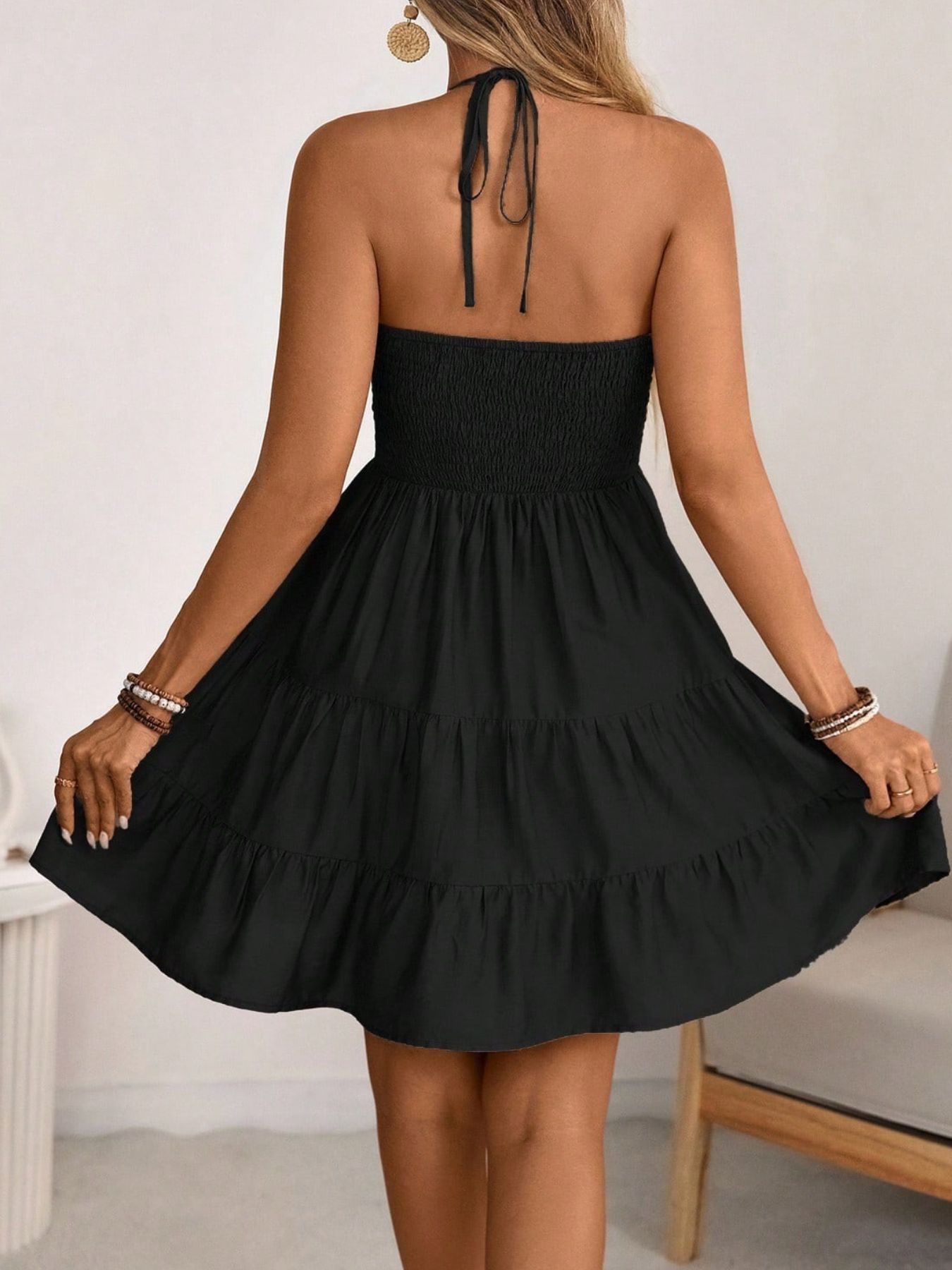 Kostantina - Abito Donna Halter Neck Arricciato Volant Chic