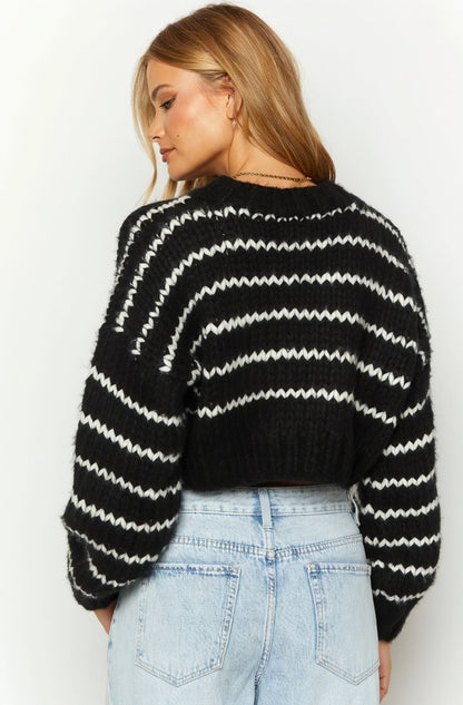 Yasmin – Maglia Corta a Righe Stile Giovane