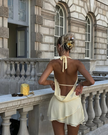 Lia – Abito Mini Fluido con Collo Halter Estivo