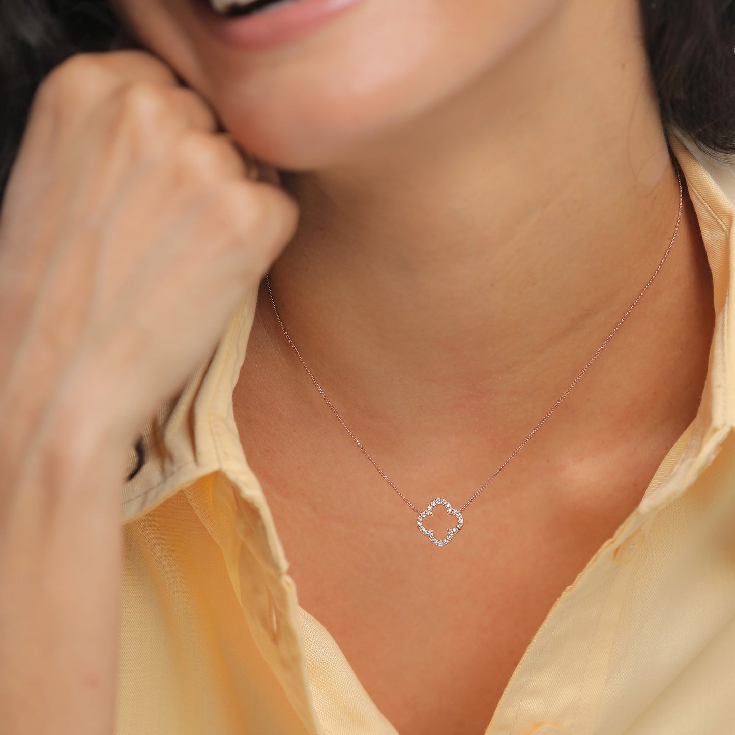 Viviana - Collana Quadrifoglio Donna Elegante Luminosa