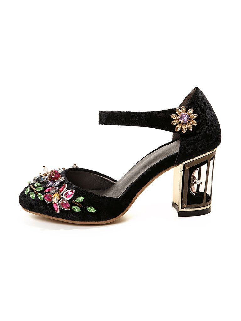 Dalila – Pump Mary Jane Luxury con Cristalli e Ricamo Floreale
