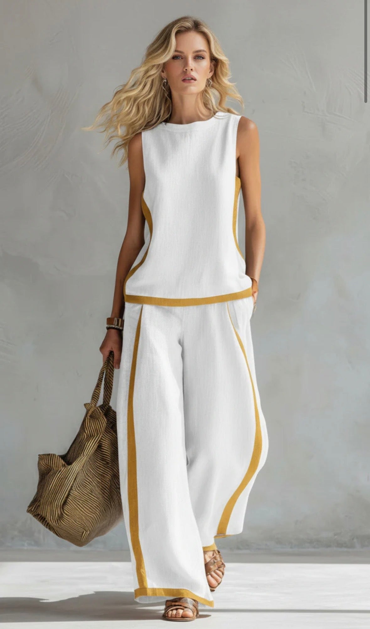 Morena – Coordinato Con Top E Pantaloni Dalla Linea Fluida