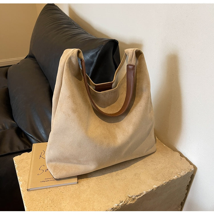 Ebe – Borsa Da Giorno Elegante Con Finiture Di Classe