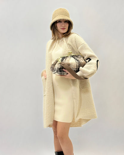 Karina - Cappotto morbido da donna con dettaglio cuore