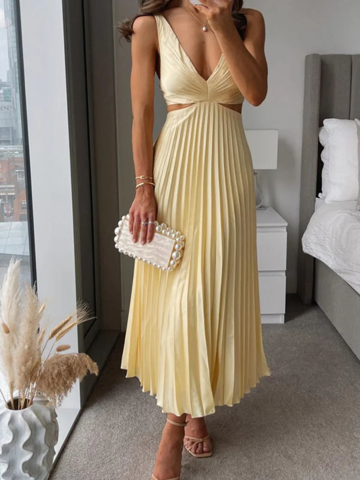 Nives – Abito Elegante Dalla Silhouette Slanciata E Raffinata