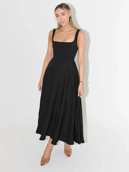 Emma – Abito Estivo Midi Con Scollo Quadrato Raffinato