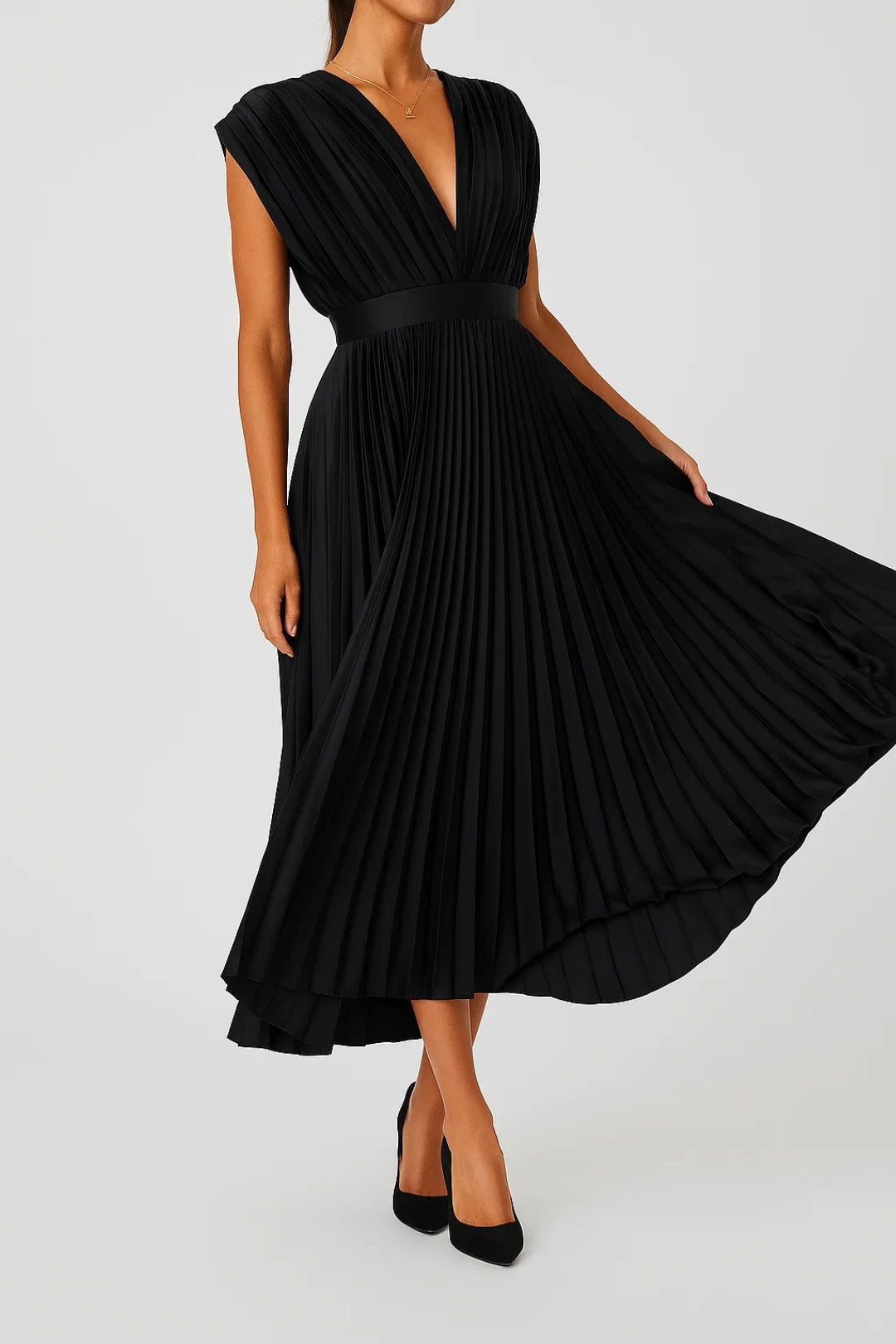 Alessandra – Abito Plissé Midi Con Scollo A V E Vita Sottolineata