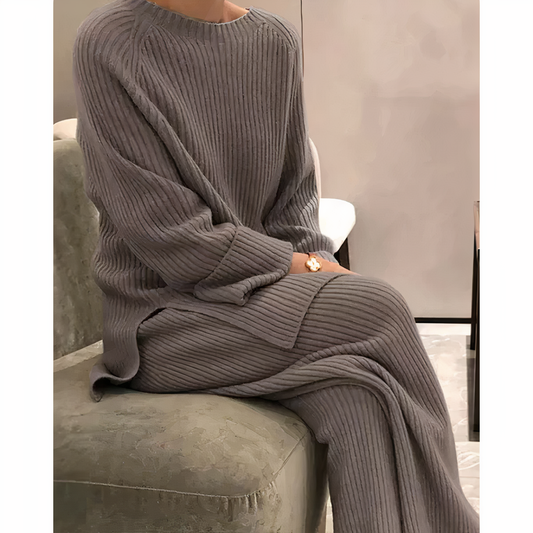 Adriana – Set Casual Donna Maglione e Pantaloni Caffè