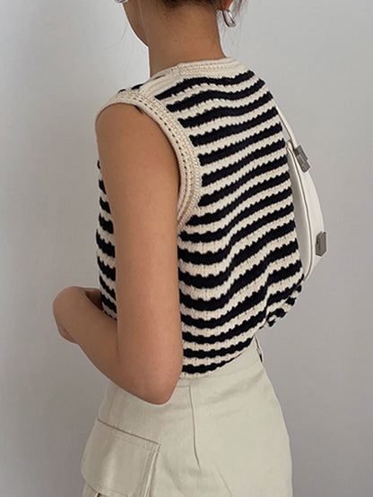 Giorgia – Gilet Donna Righe Nere Maglia Uncinetto
