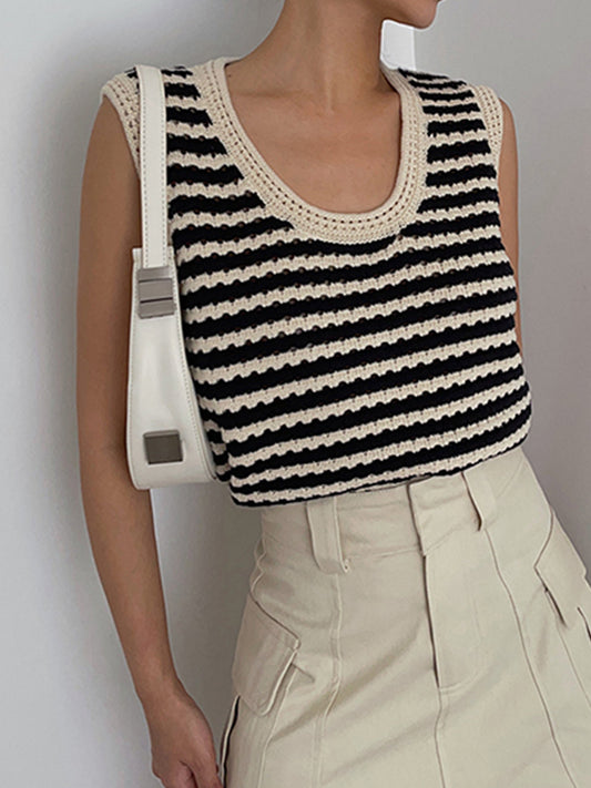 Giorgia – Gilet Donna Righe Nere Maglia Uncinetto
