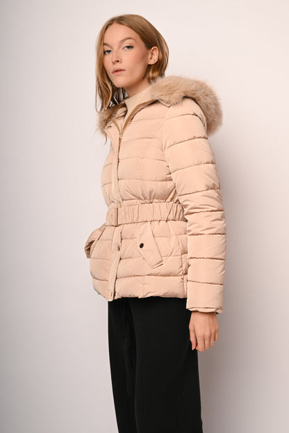 Ursel – Piumino Corto Con Cappuccio Morbido