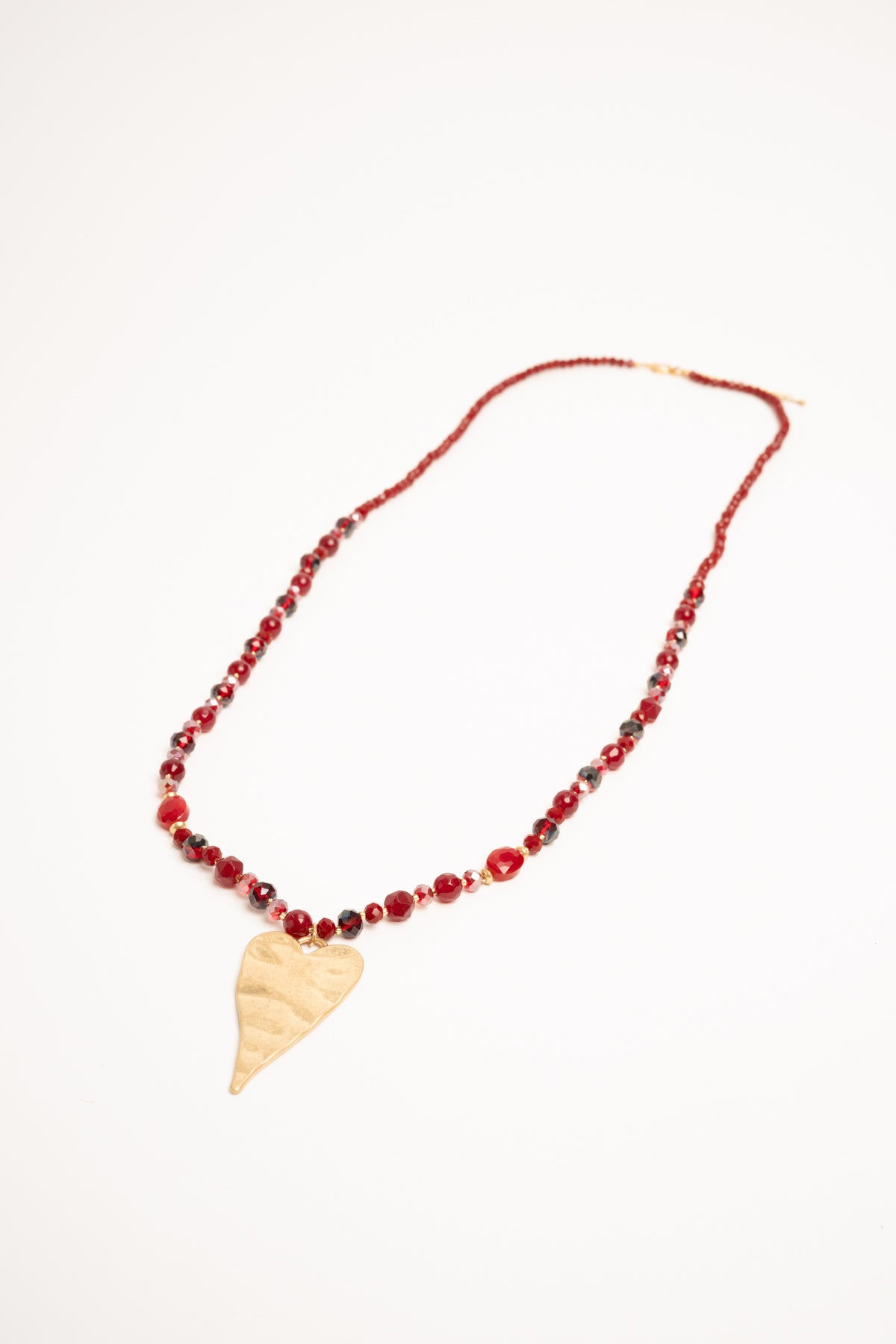 Odette – Collana Con Ciondolo A Cuore E Dettagli Raffinati