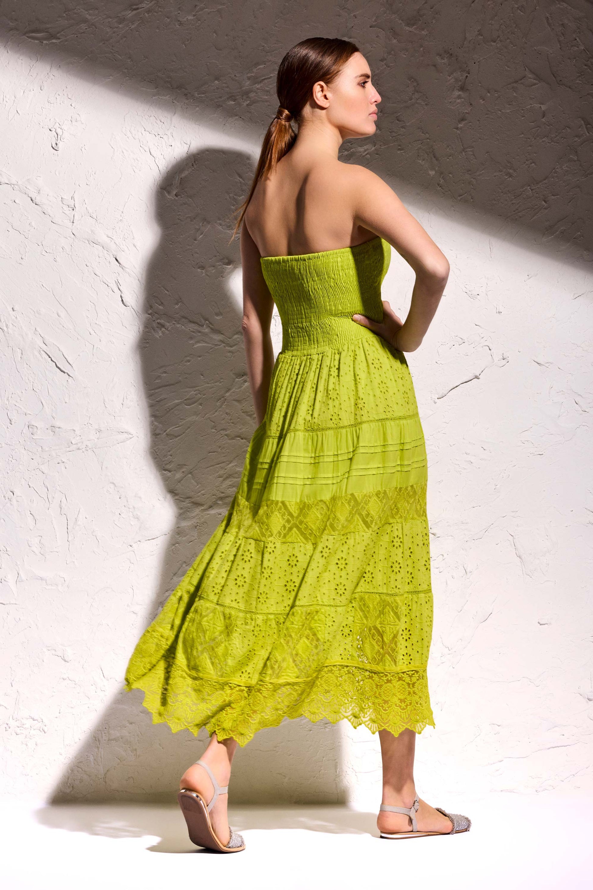 Bellinda - Abito Lungo Pizzo a Fascia Sensualità Chic 1