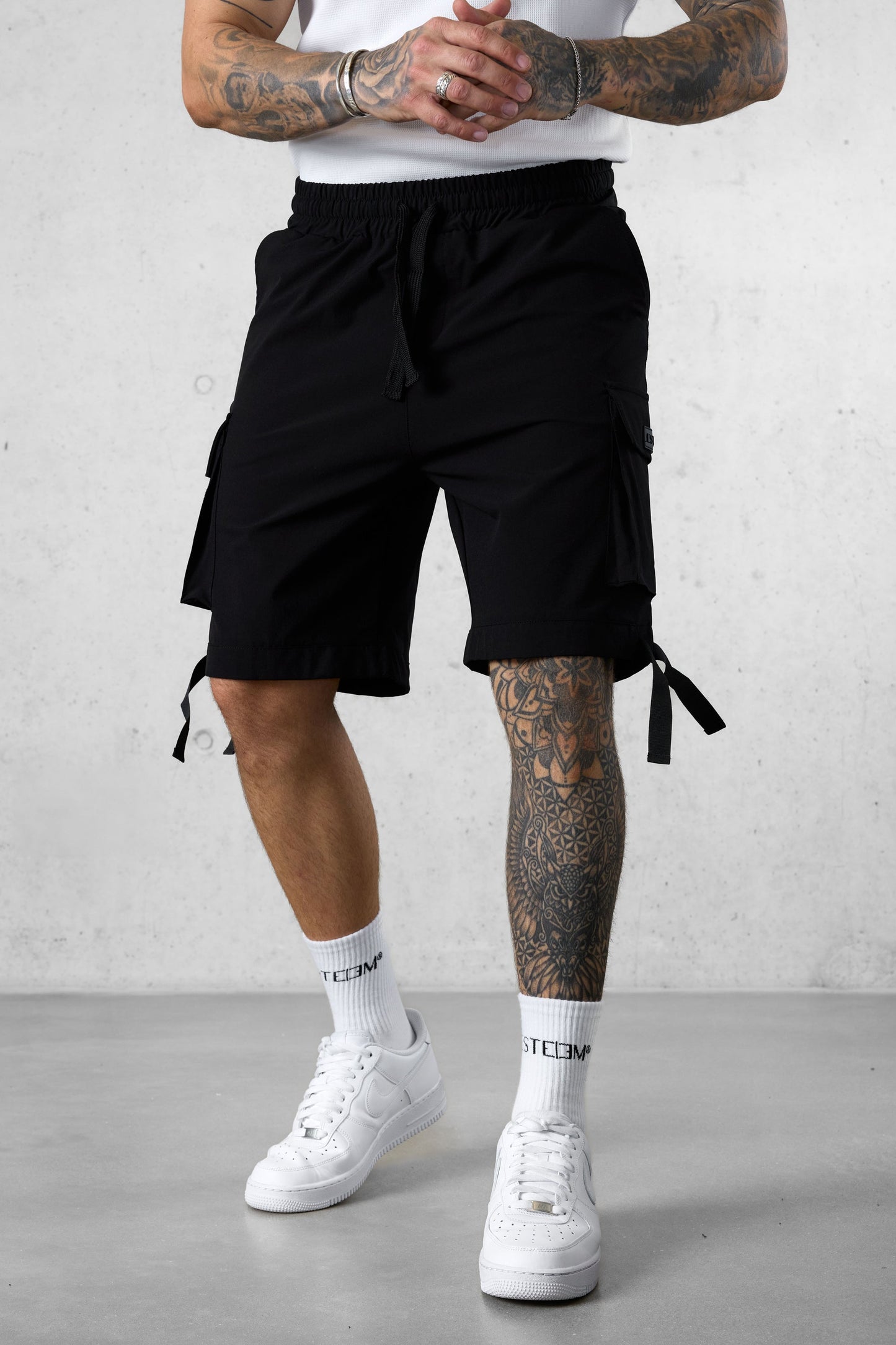 Rolando - Shorts Cargo Nylon Uomo Neri Moderni Funzionali
