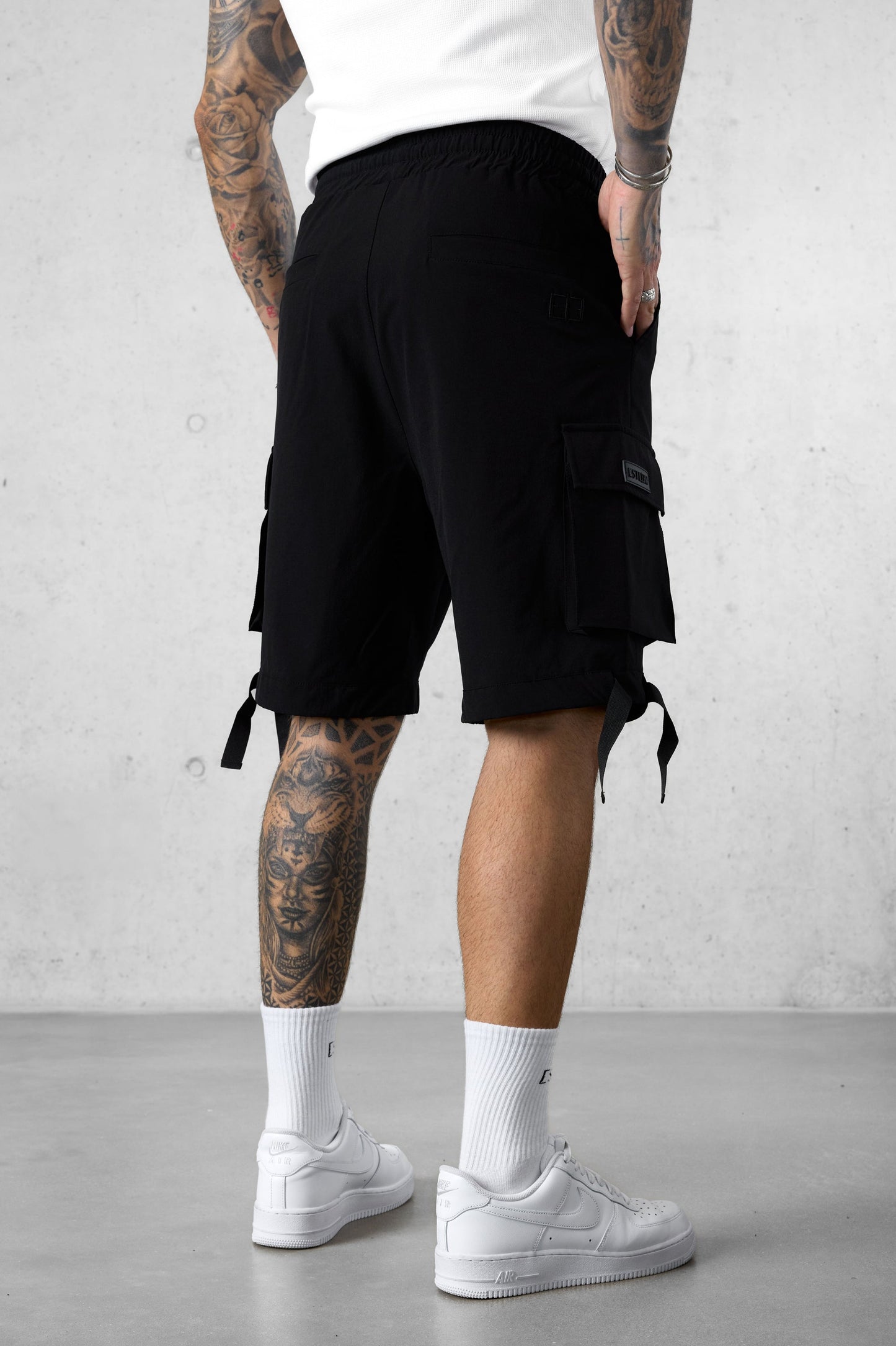 Rolando - Shorts Cargo Nylon Uomo Neri Moderni Funzionali