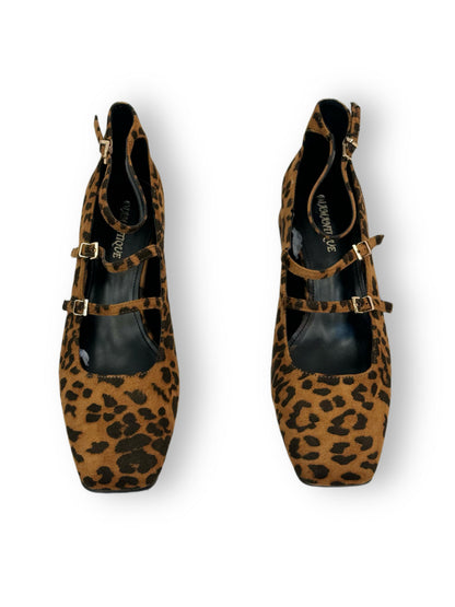 Guendalina – Scarpe Con Tacco E Fibbie Per Un Look Sofisticato