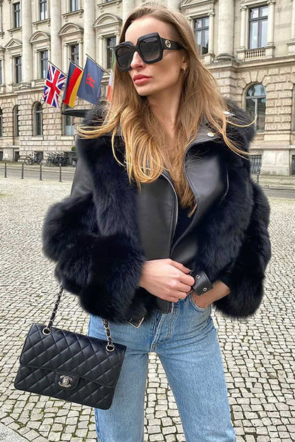 Carla - Giacca Nera con Cerniera in Pelliccia Sintetica