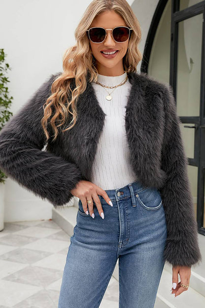 Fabiola - Cappotto corto in pelliccia sintetica aperto davanti, soffice e alla moda