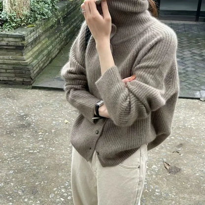 Carmina – Maglione Donna a Collo Alto in Pura Lana Grigio 2