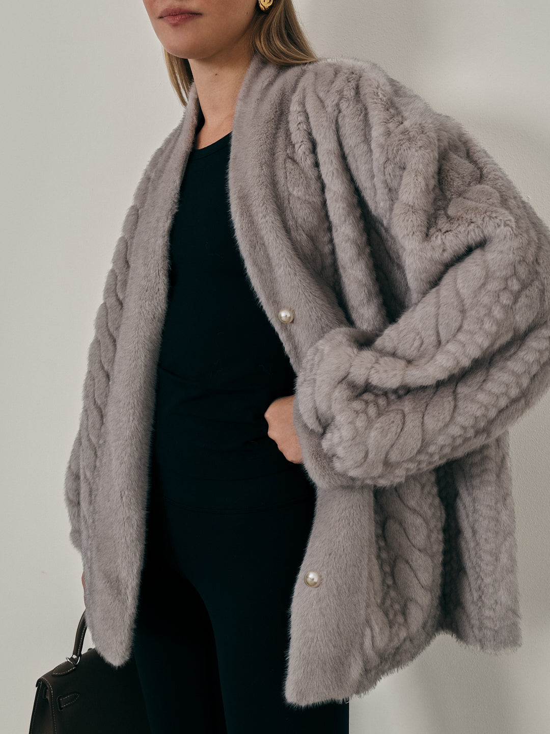 Hanna - Cardigan Invernale con Texture Intrecciata