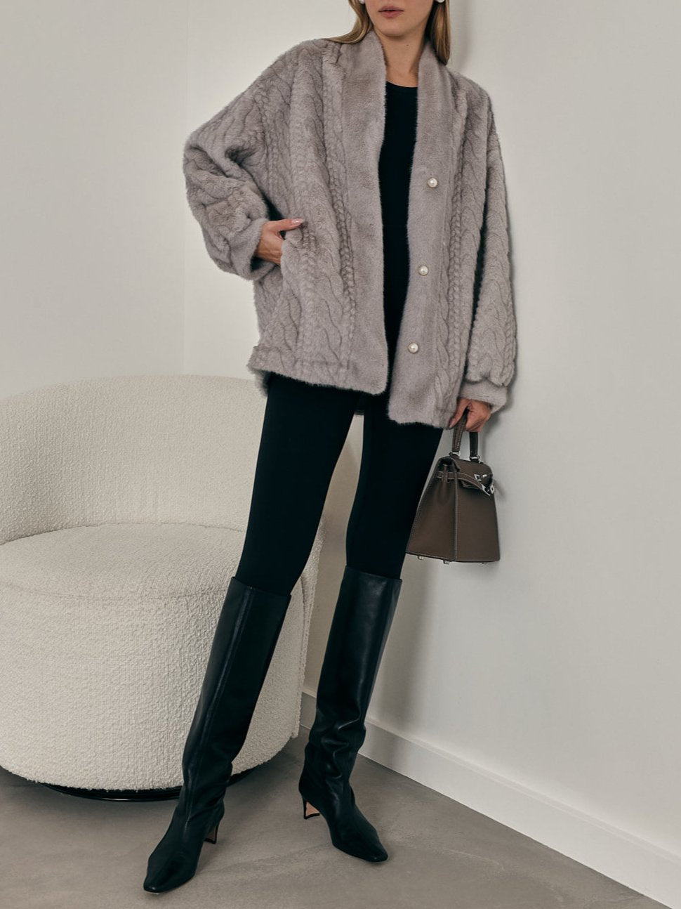 Hanna - Cardigan Invernale con Texture Intrecciata