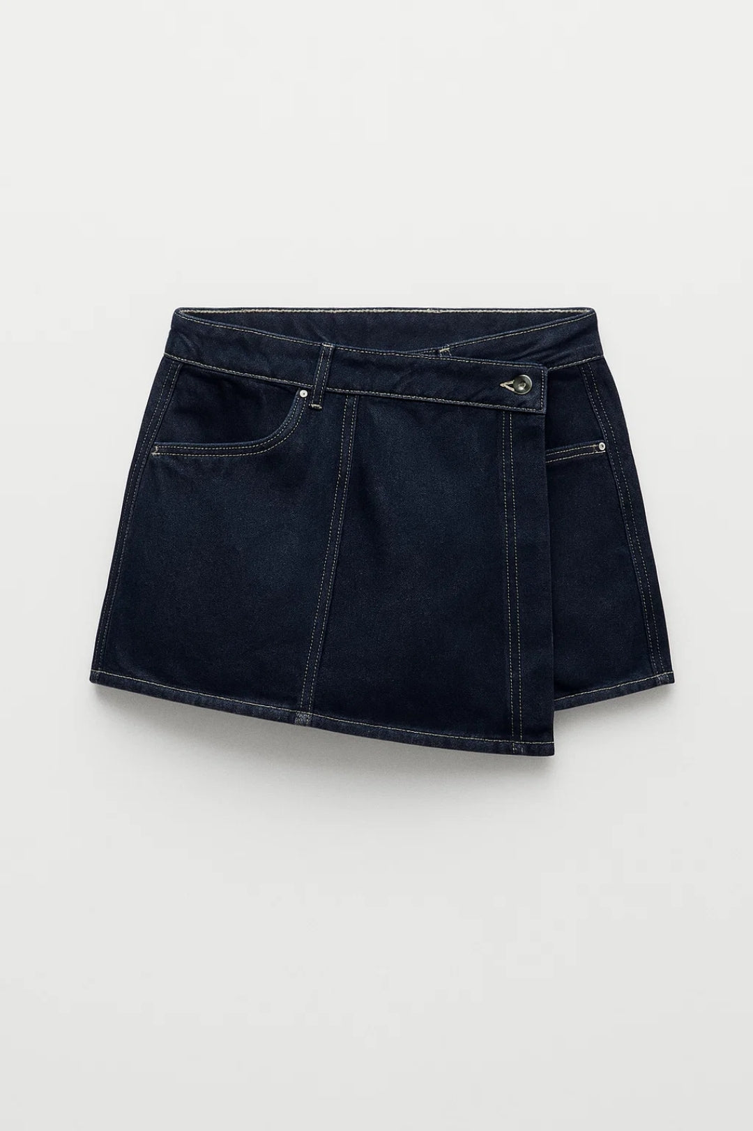 Giada – Completo Fresco Con Camicia Cropped E Minigonna Asimmetrica