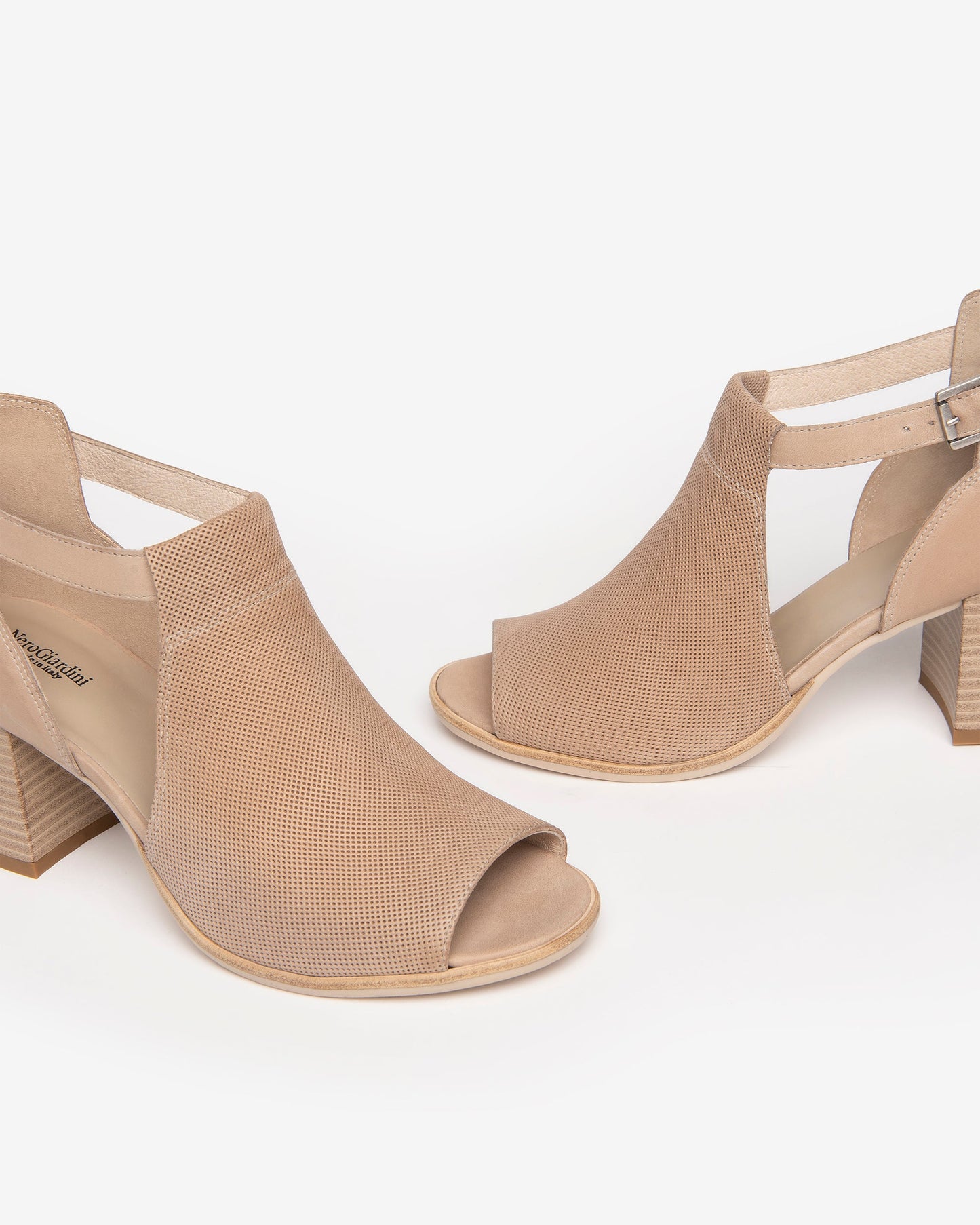 Azzurra – Stivaletti donna eleganti tacco moda inverno