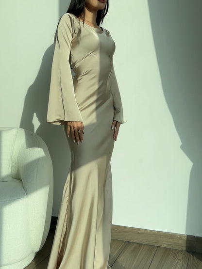 Nicole – Abito Maxi Maniche Lunghe Vivace ed Elegante