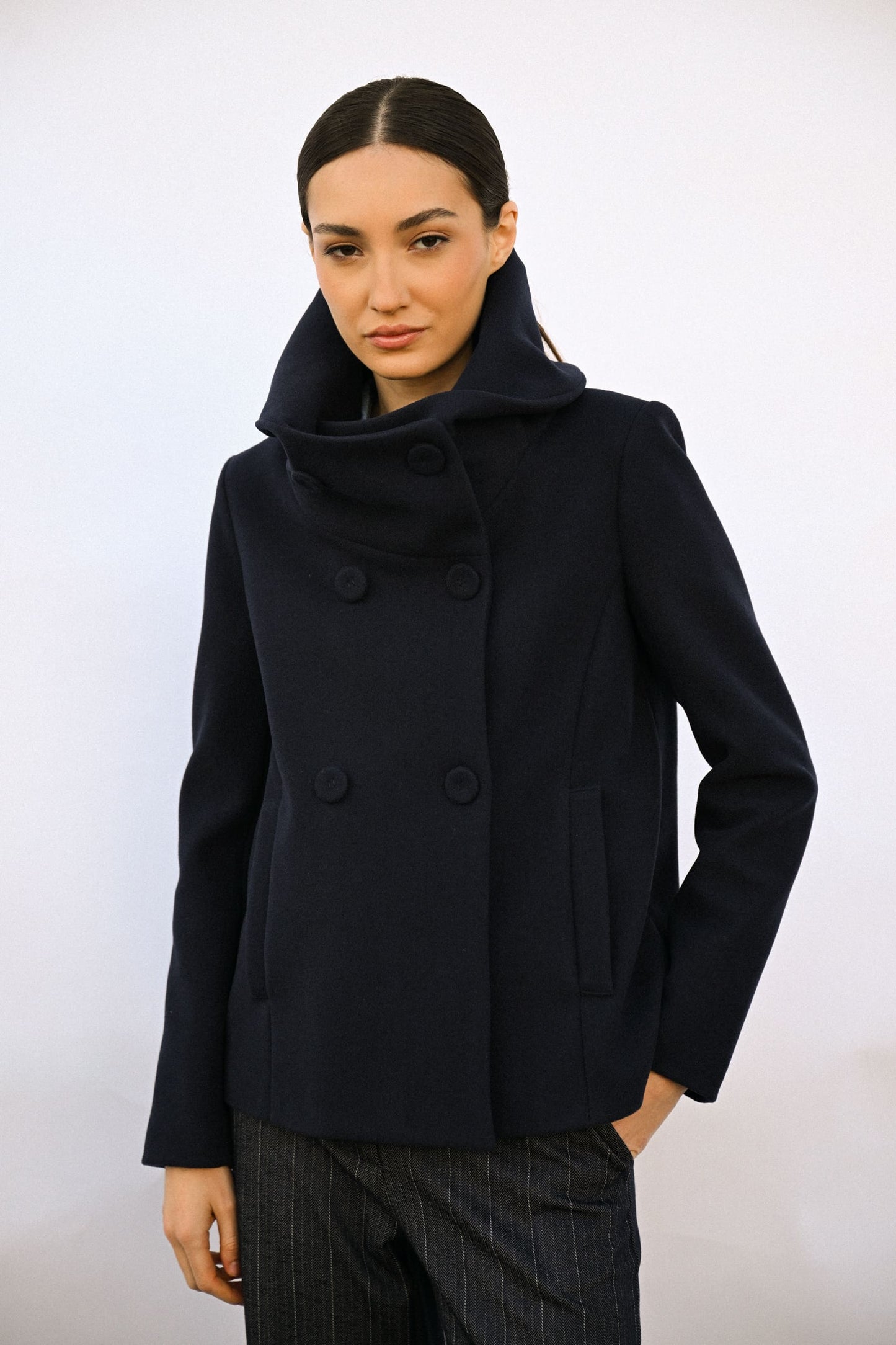 Claudia - Cappotto Corto Doppiopetto Donna Elegante