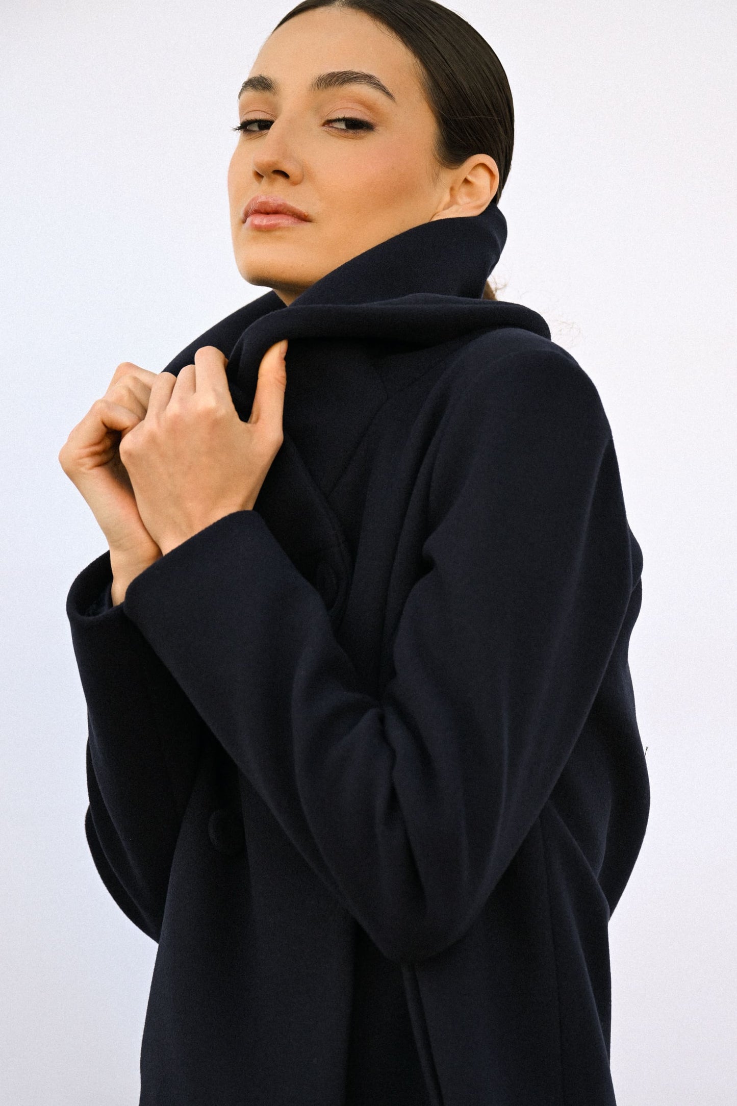 Claudia - Cappotto Corto Doppiopetto Donna Elegante