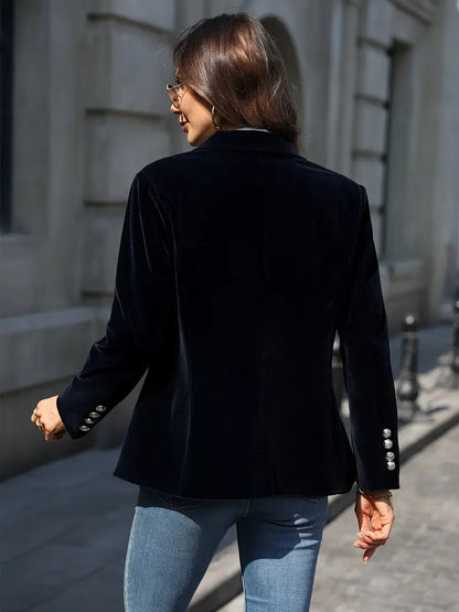 Alessia - Blazer elegante da donna con bottoni dorati e revers affilati