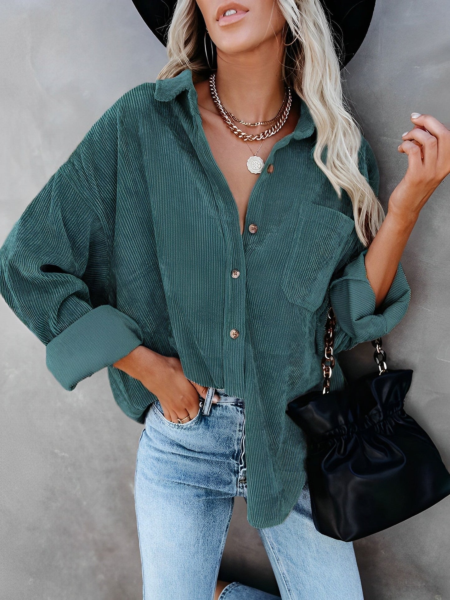 Ines – Giacca in Corda con Bottoni Stile Casual
