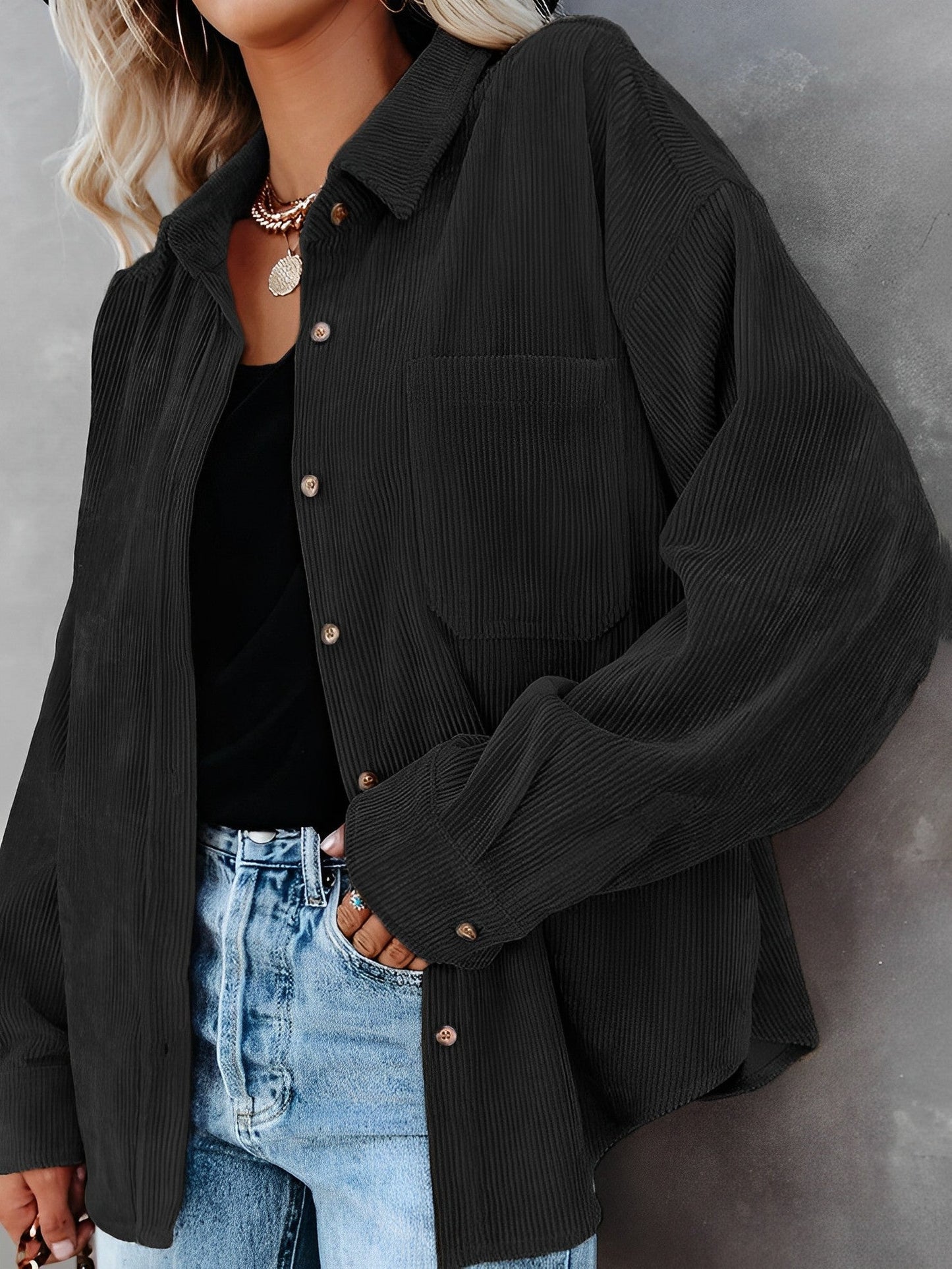 Ines – Giacca in Corda con Bottoni Stile Casual