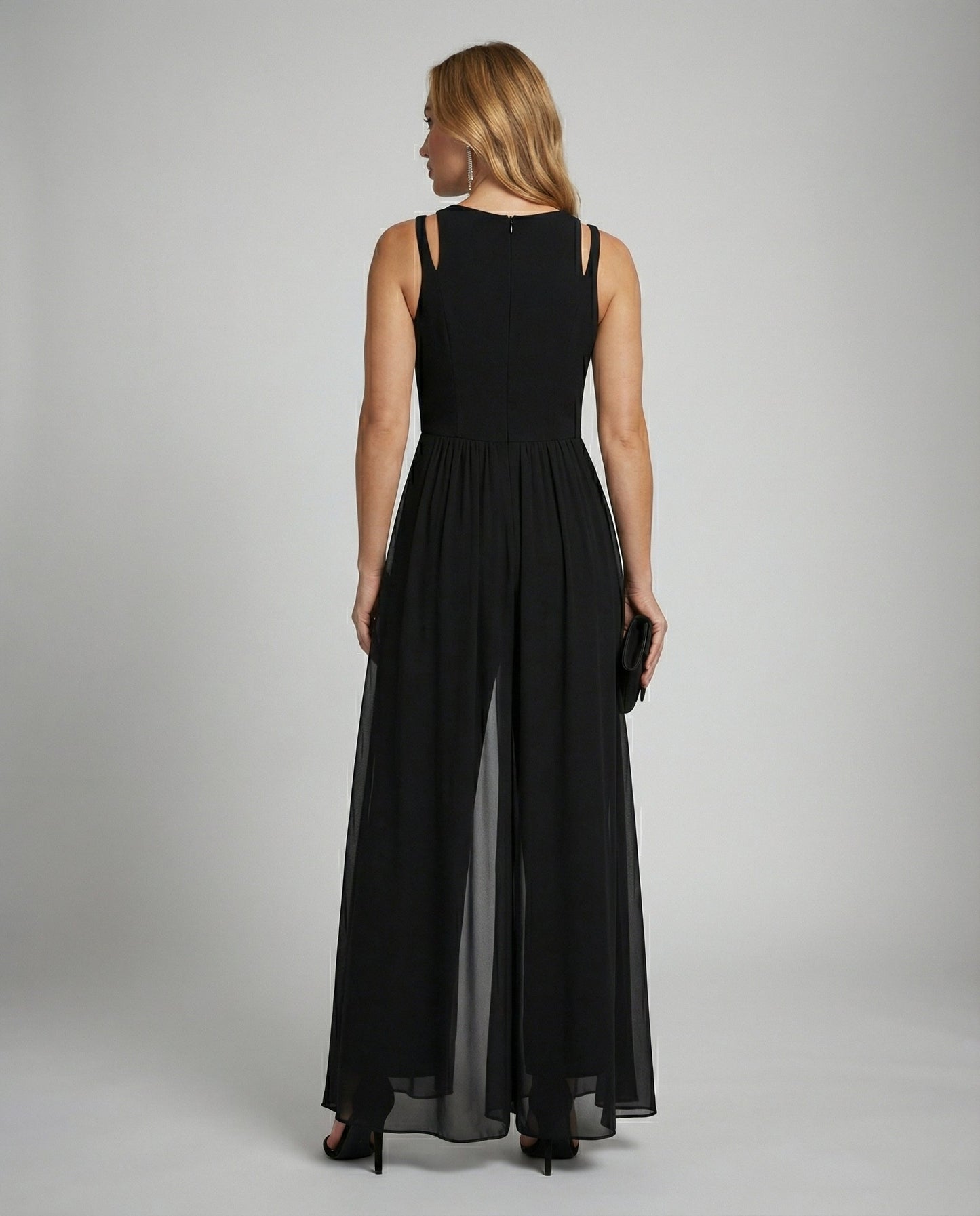 Elena – Jumpsuit Senza Maniche Dal Taglio Moderno E Versatile