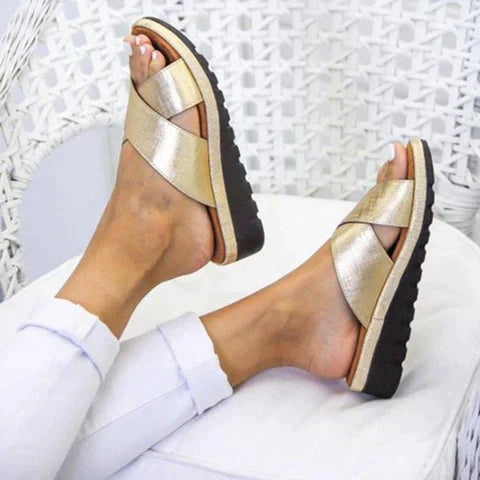 Flavia – Flip-Flop Da Esterno Con Zeppa Dal Design Moderno