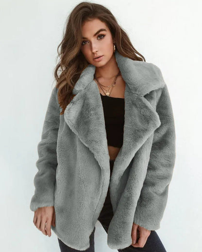 Dalila - Cappotto Invernale in Peluche con Rever Elegante