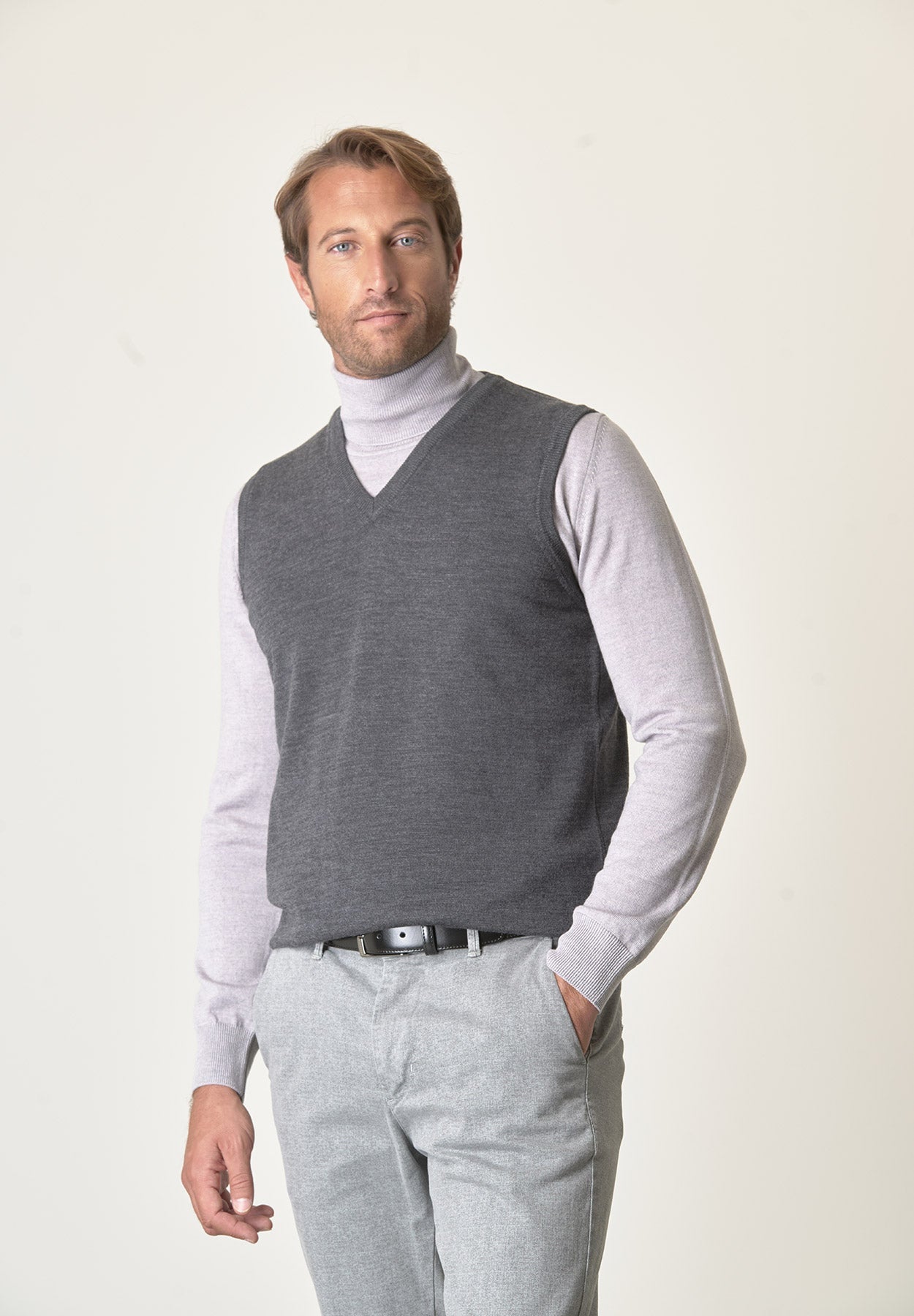 Tommio - Gilet Grigio Scuro Elegante Da Uomo